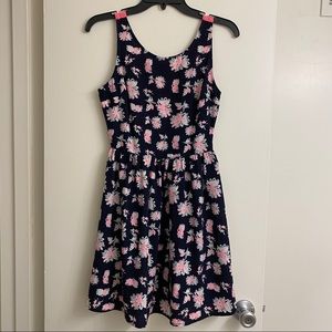 Hit Pink & Navy Blue Open Back Dress